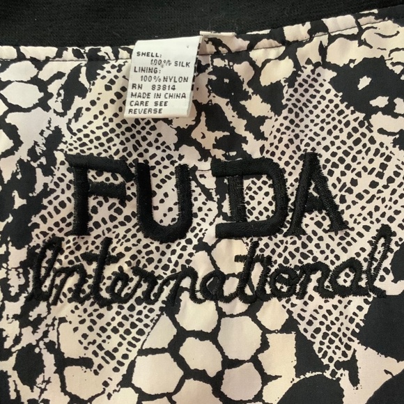 FUDA INTERNATIONAL 100% SILK JACKET SIZE L - Picture 6 of 7